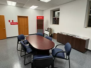 Cedar Rapids - Showroom